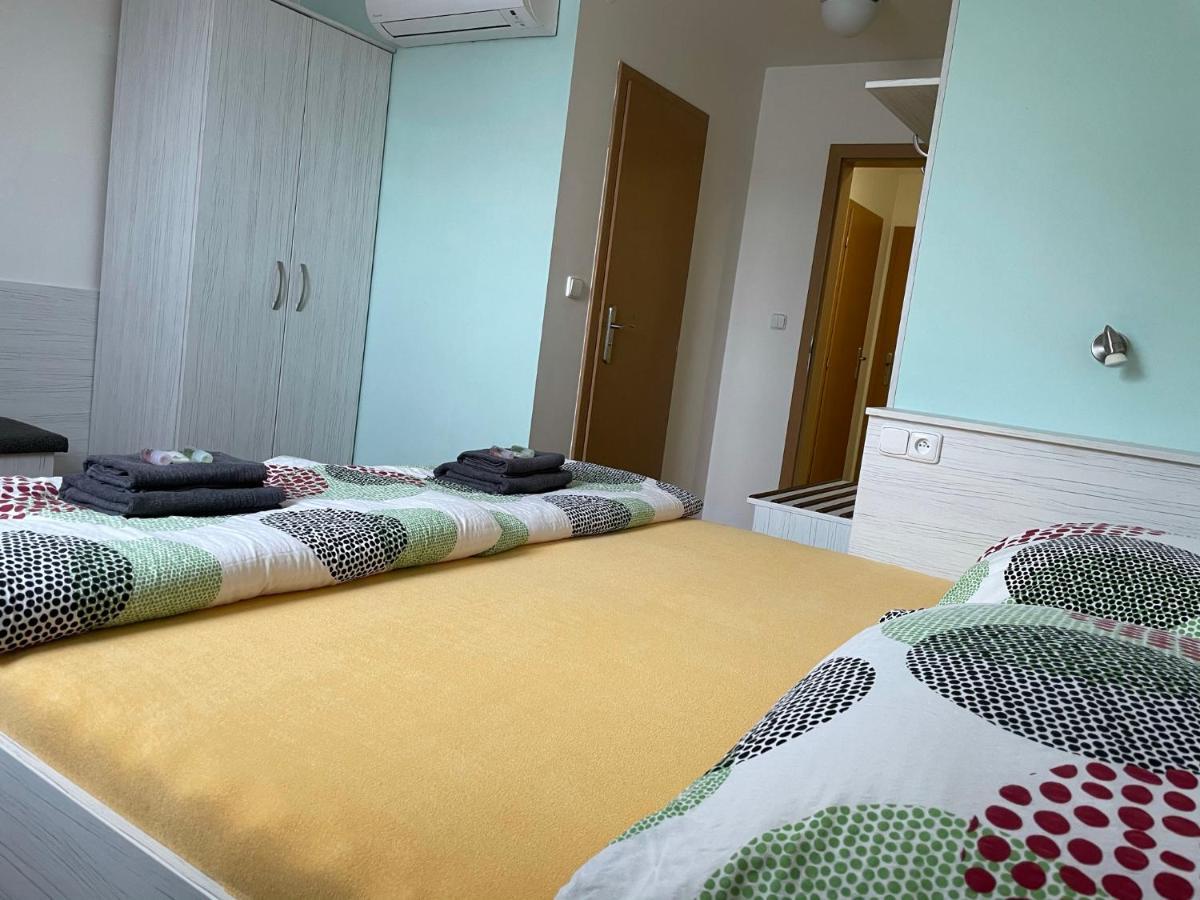 Orlovna Sitborice Otel Dış mekan fotoğraf